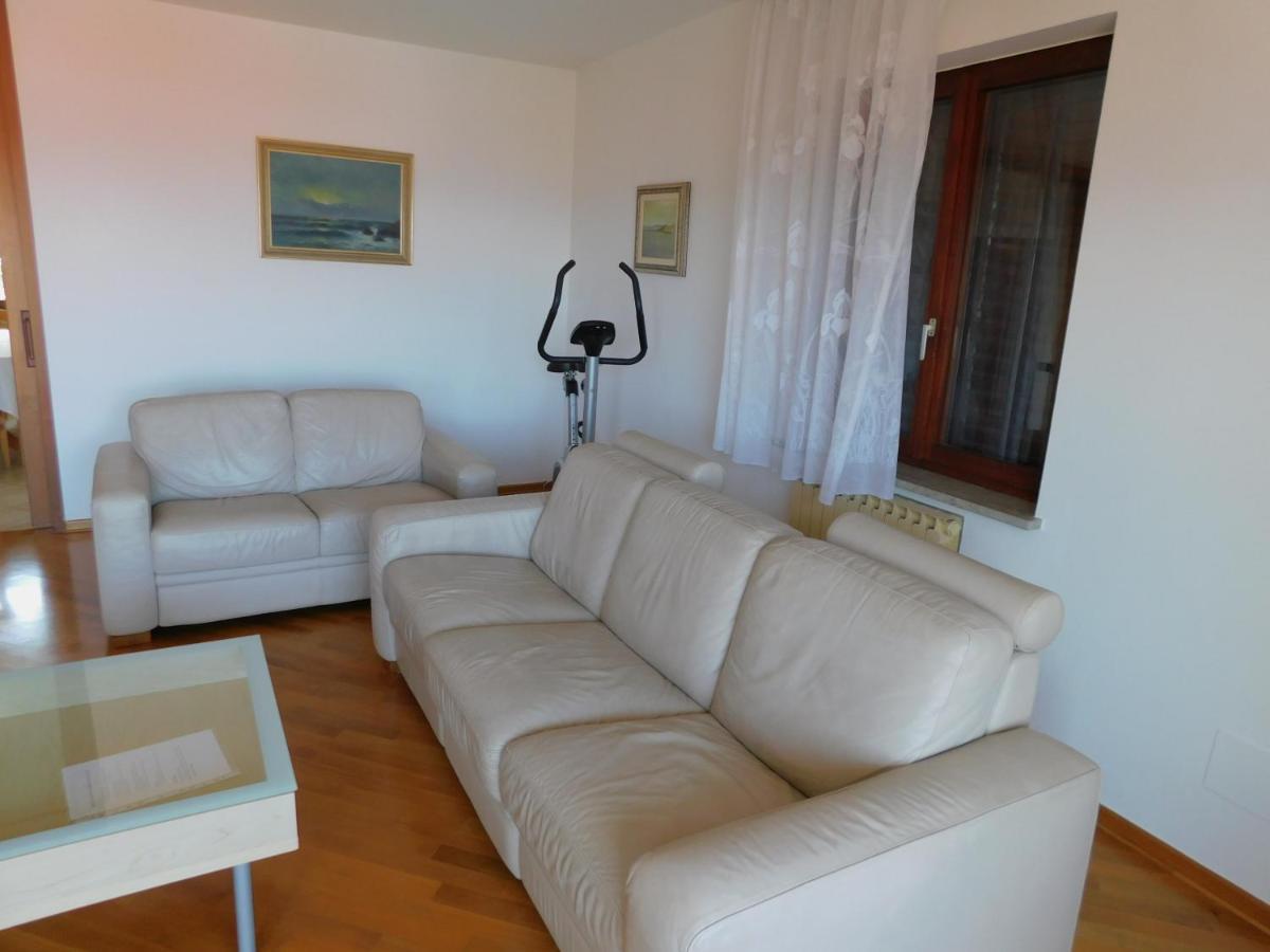 Apartma Mimoza Apartment Jagodje ภายนอก รูปภาพ